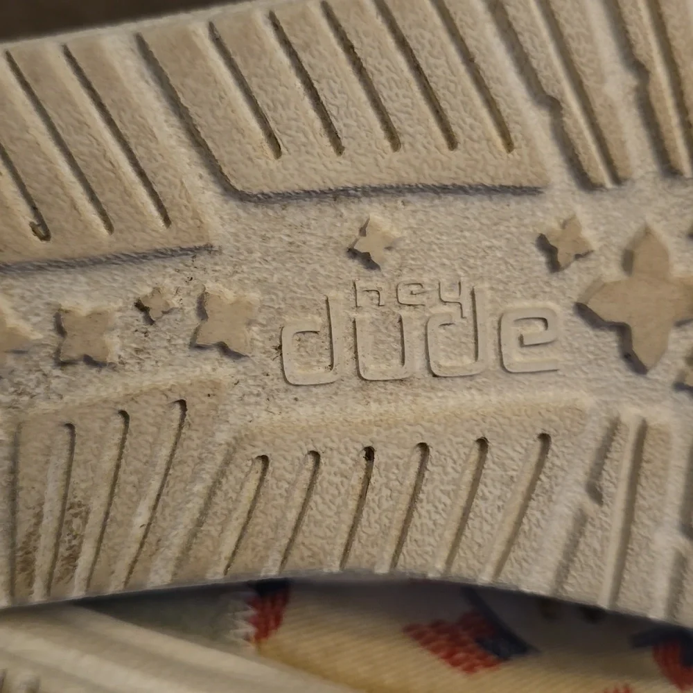 Hey Dude Kids' Moccasins - White‎ with Red and Blue Flags Size 9